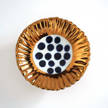 Load image into Gallery viewer, <tc>"Three legs Gold Small Plate(mini)" SANZOKU</tc>