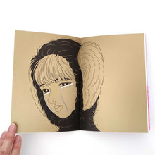 画像をギャラリービューアに読み込む, " VISITORS, VISITORS, VISITORS " 牛木匡憲