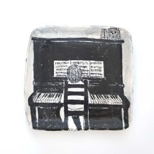 画像をギャラリービューアに読み込む, 奥山泉「四角皿 ②」