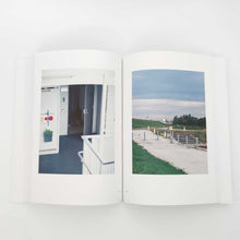 画像をギャラリービューアに読み込む, 「New Habitations: from North to East 11 years after 3.11」トヤマタクロウ、瀬尾夏美