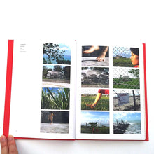 画像をギャラリービューアに読み込む, "ベラウの花" 山城知佳子