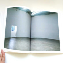 画像をギャラリービューアに読み込む, "内藤礼 うつしあう創造"