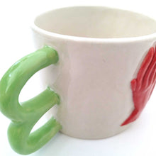 画像をギャラリービューアに読み込む, Imustan TOYマグカップ "shy (B)"