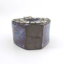 画像をギャラリービューアに読み込む, Tenko "ドーナツ・タイル花瓶 (青) "