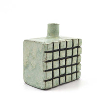 画像をギャラリービューアに読み込む, Tenko "タイル花瓶(ミント)"