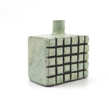 画像をギャラリービューアに読み込む, Tenko "タイル花瓶(ミント)"