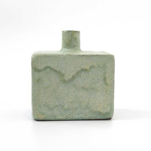 画像をギャラリービューアに読み込む, Tenko "タイル花瓶(ミント)"