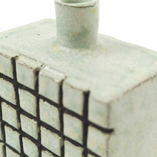 画像をギャラリービューアに読み込む, Tenko "タイル花瓶(ミント)"