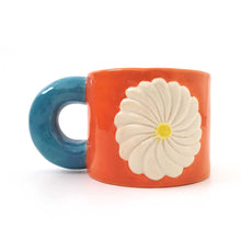 画像をギャラリービューアに読み込む, Imustan TOYマグカップ "flower (E)"