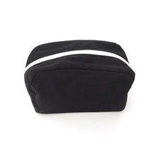 画像をギャラリービューアに読み込む, "「世界地図の間」キャンバスポーチ" 横山裕一