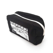 画像をギャラリービューアに読み込む, "「世界地図の間」キャンバスポーチ" 横山裕一