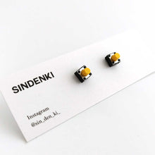 Load image into Gallery viewer, <tc>"Switch Earrings (yellow)" SINDENKI</tc>