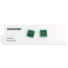 画像をギャラリービューアに読み込む, "電子基板ピアス(緑①)" SINDENKI
