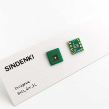 画像をギャラリービューアに読み込む, "電子基板ピアス(緑②)" SINDENKI