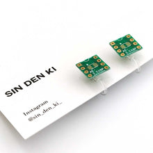 画像をギャラリービューアに読み込む, "電子基板イヤリング(緑)" SINDENKI