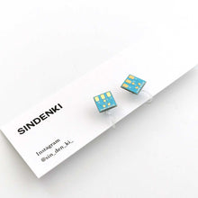 画像をギャラリービューアに読み込む, "電子基板イヤリング(水色)" SINDENKI