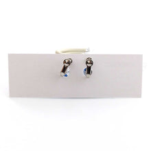 画像をギャラリービューアに読み込む, "電子部品の一輪お花イヤリング(青)" SINDENKI