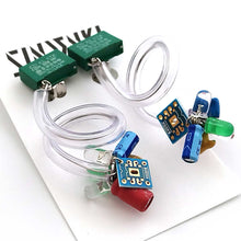 画像をギャラリービューアに読み込む, "電子部品のうねうねイヤリング" SINDENKI