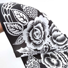 Load image into Gallery viewer, "Natsumi Noda Tenugui" Gray x White