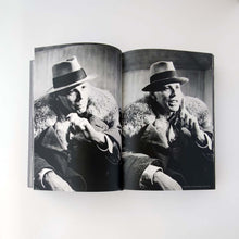 画像をギャラリービューアに読み込む, "Beuys Book" Klaus Staeck/Gerhard Steidl
