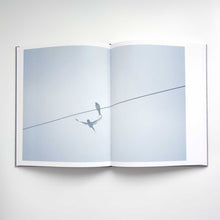 Load image into Gallery viewer, Des oiseaux(On birds) -川内倫子|Rinko Kawauchi