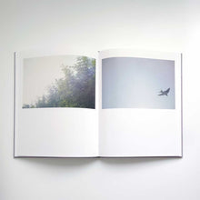 Load image into Gallery viewer, Des oiseaux(On birds) -川内倫子|Rinko Kawauchi