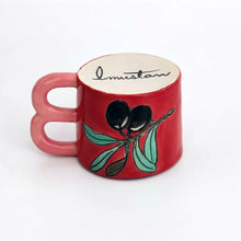 Load image into Gallery viewer, <transcy>Imustan mug "hand holding a mirror/olive”</transcy>