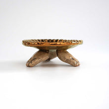 Load image into Gallery viewer, <tc>"Three legs Gold Small Plate(mini)" SANZOKU</tc>
