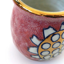 Load image into Gallery viewer, SANZOKU &quot;Big Flower Cup (Melting Glaze Color) Raspberry&quot;
