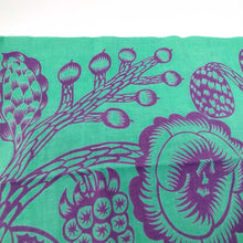 Load image into Gallery viewer, "Natsumi Noda Tenugui" Mint Green x Purple
